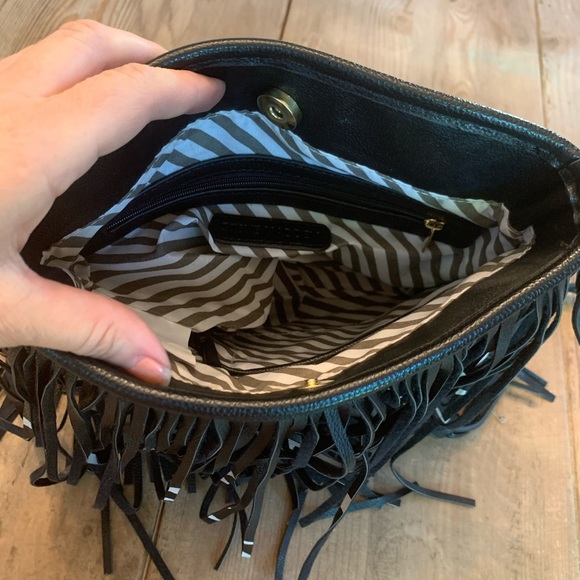 💥Steve Madden leather fringe strap bag NEW - Picture 4 of 7